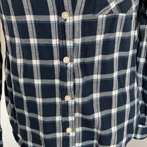 F21 Button Down Shirt - Picture 4 of 7